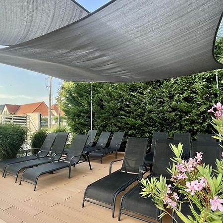 Golden Relax Apartments Balatonfured Exterior photo