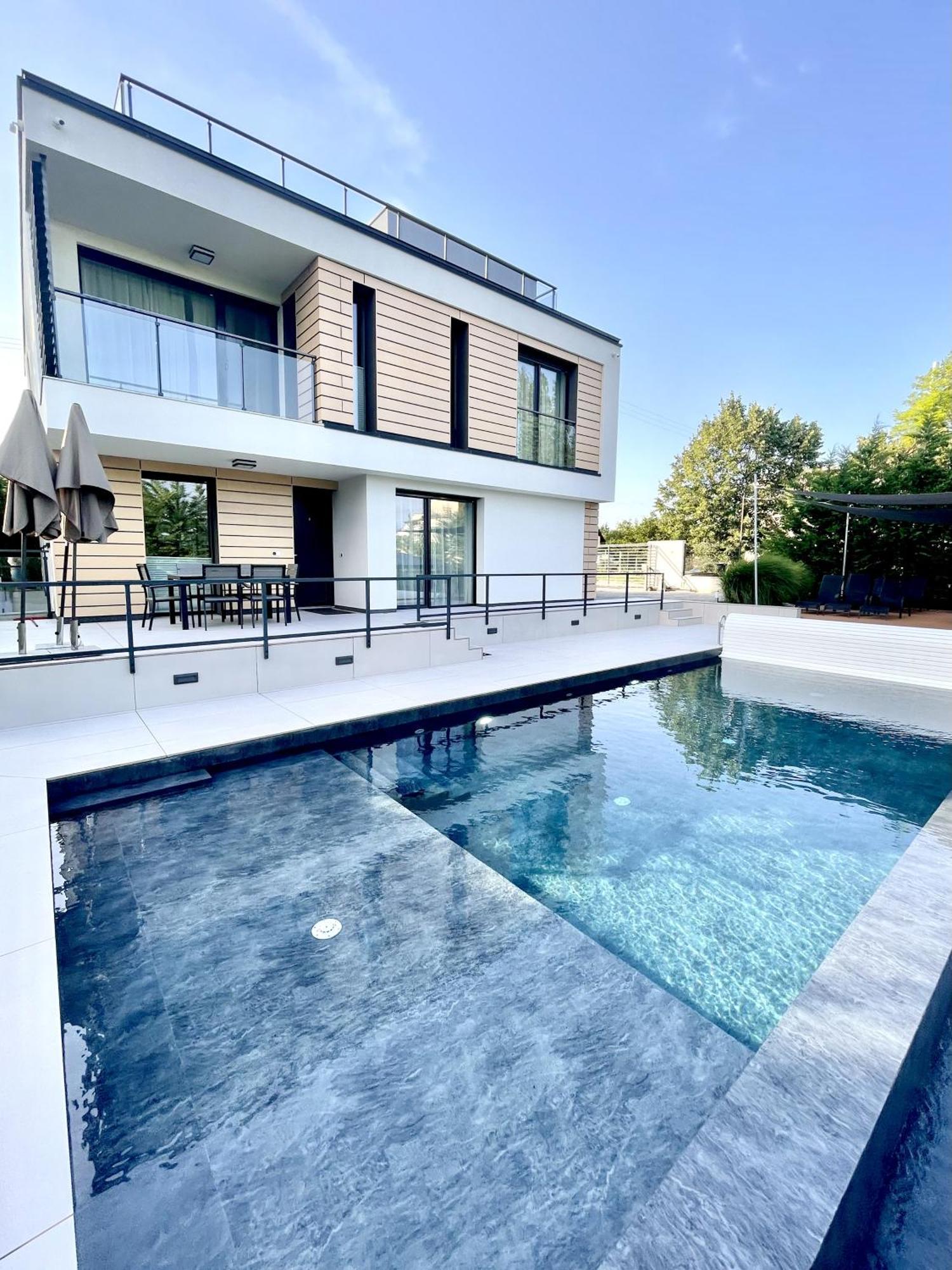 Golden Relax Apartments Balatonfured Exterior photo